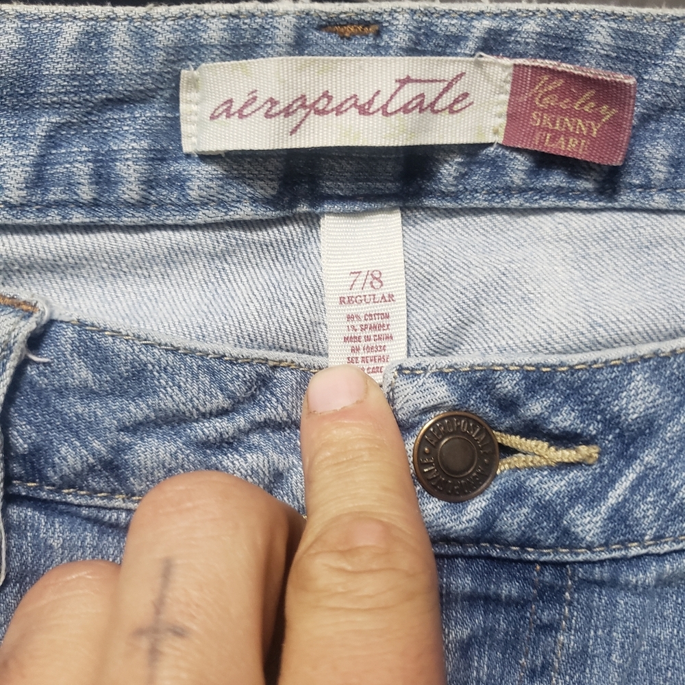 Woman's Jean's